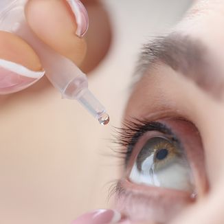 Temporary Retina reference image 1 — replace with clinic-specific image