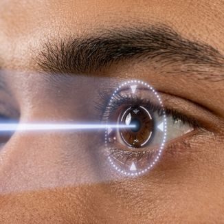 Temporary Retina reference image 4 — replace with clinic-specific image